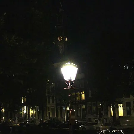 Bed and breakfast Bees Ámsterdam